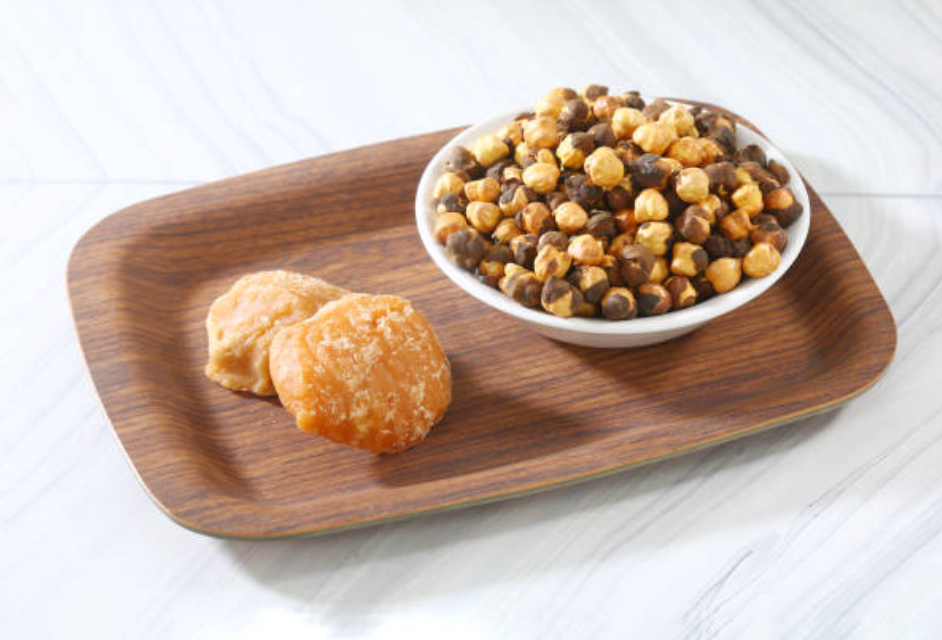 जानिए गुड़ और भुना चना खाने के अनगिनत फायदों के बारे में। 18 Screenshot 2025 0221 182416